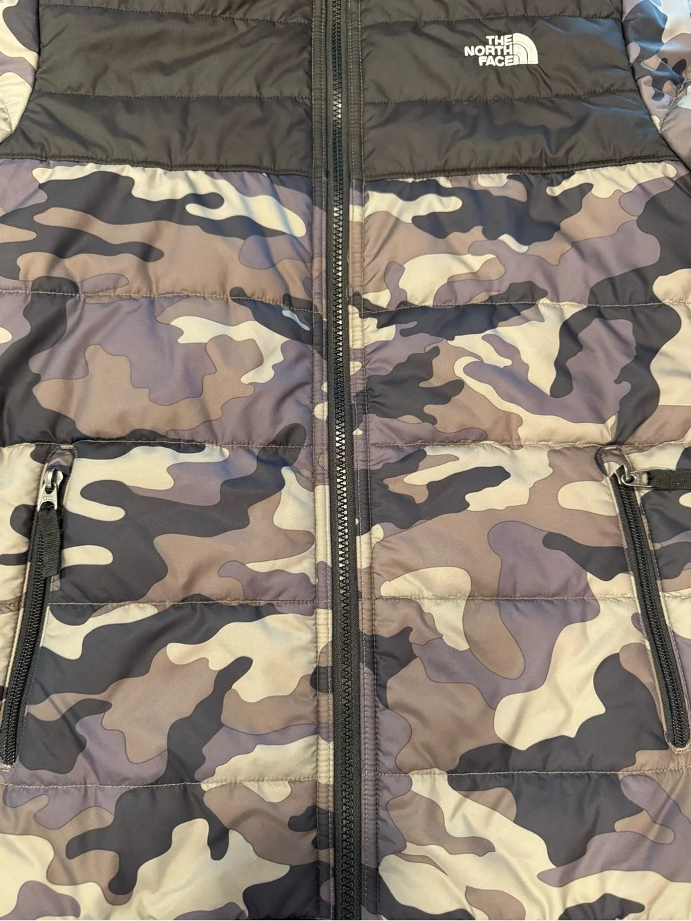 The North Face Reversible Kids Camo Puffer winter jacket / - Black, Gray, Green